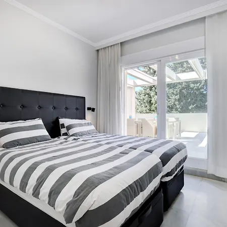 Mirador De La Cala Appartement Estepona