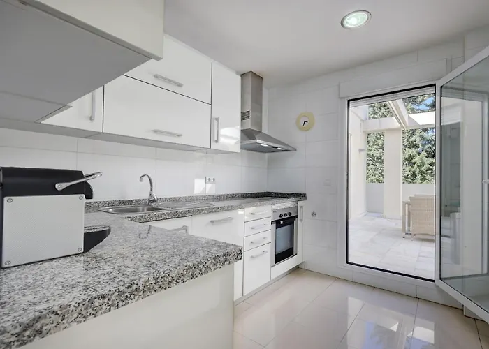 Mirador De La Cala * إِستيبونا