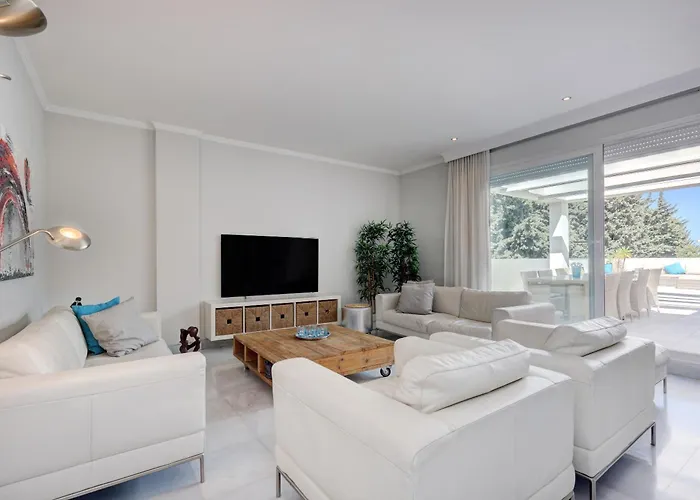 Mirador De La Cala Estepona