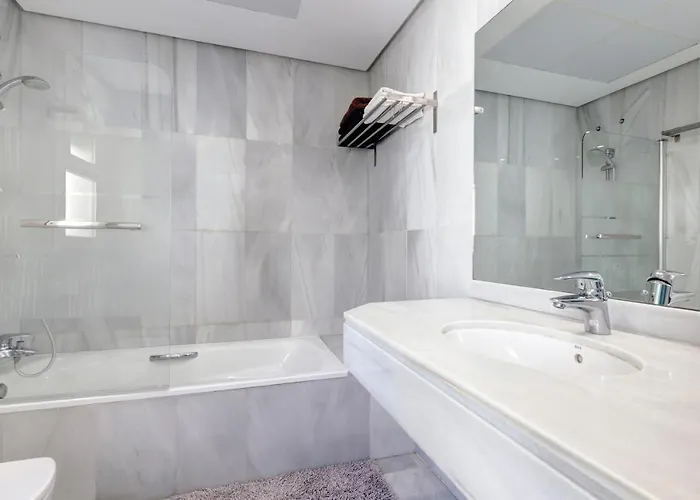 Mirador De La Cala Estepona